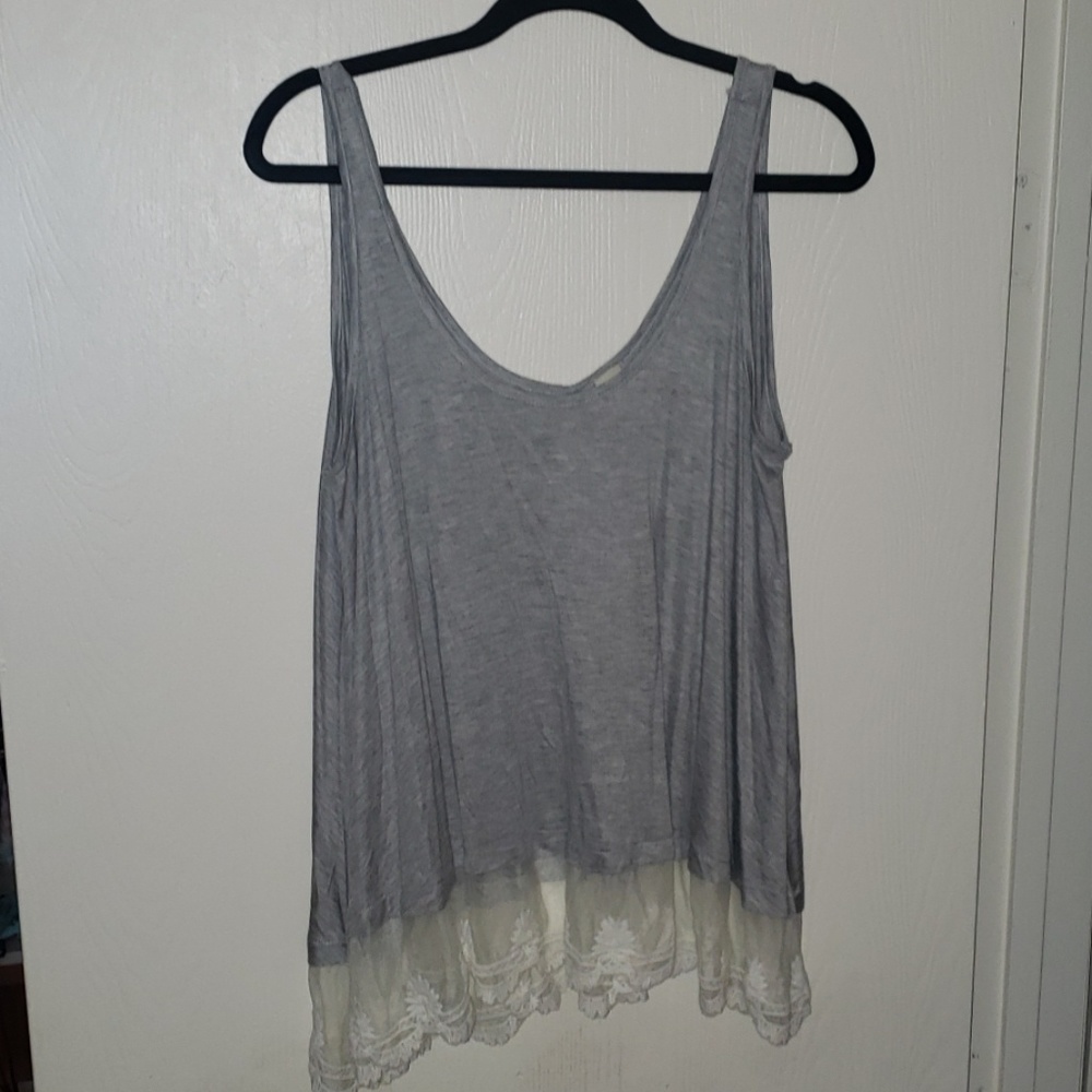 Grey swing tank